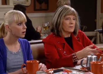 T2333002 Mom Marjorie Has Cancer part2