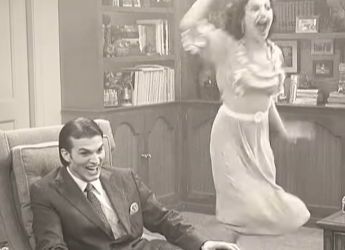 T2338004 Hyde in jail! What happened#shortvideo #funny #series #that70sshow part2