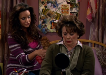 T0536010 Flynns Help Peggy Get Ready Date Mike part2