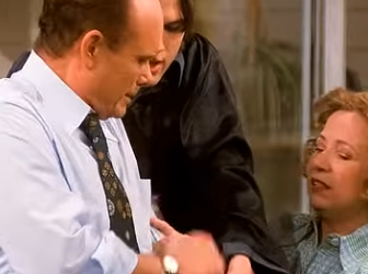 Laurie and Fez got married for a green card.#foryou#drama#that70sshow#funny_part2.mp4