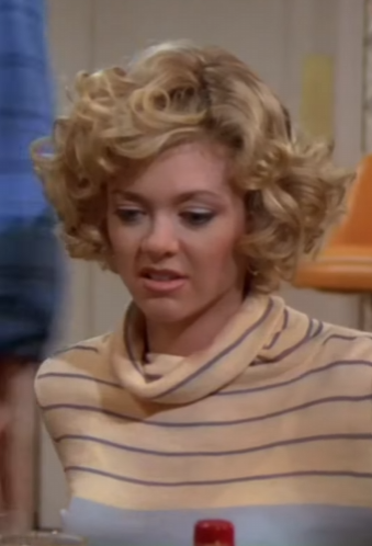 K1504005_Red Being Red